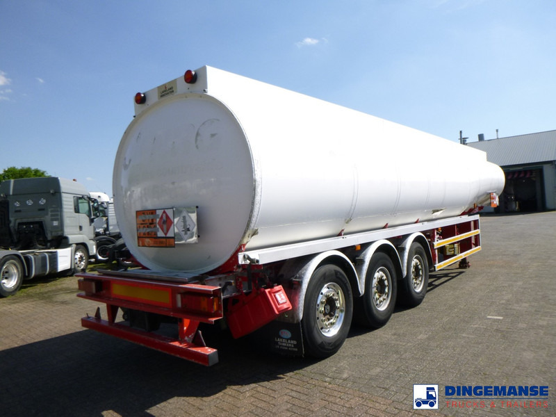 Lakeland Fuel tank alu 42.8 m3 / 6 comp - סמיטריילר מכל: תמונה 4 Lakeland Fuel tank alu 42.8 m3 / 6 comp - סמיטריילר מכל: תמונה 4