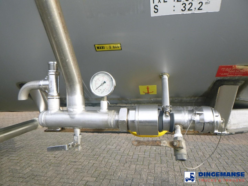 Magyar Chemical tank inox 33 m3 / 1 comp - סמיטריילר מכל: תמונה 5 Magyar Chemical tank inox 33 m3 / 1 comp - סמיטריילר מכל: תמונה 5