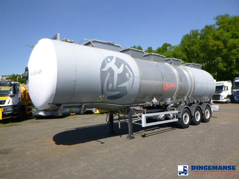 Magyar Chemical tank inox L4BH 44.5 m3 / 3 comp - קרון נגרר עם מכל: תמונה 1 Magyar Chemical tank inox L4BH 44.5 m3 / 3 comp - קרון נגרר עם מכל: תמונה 1