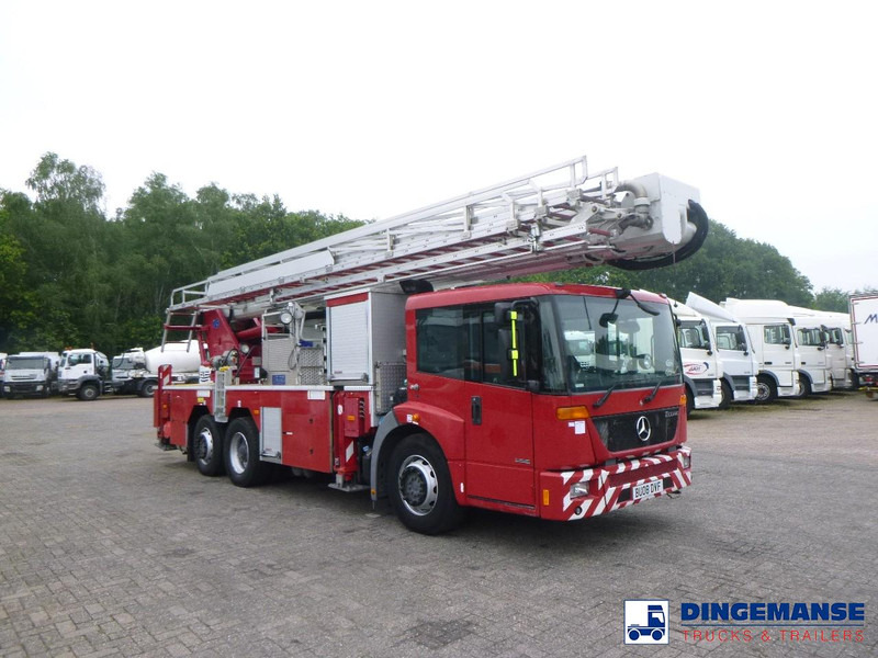 Mercedes-Benz Econic 6x2 RHD Magirus ALP325 fire truck - משאית אש: תמונה 2 Mercedes-Benz Econic 6x2 RHD Magirus ALP325 fire truck - משאית אש: תמונה 2