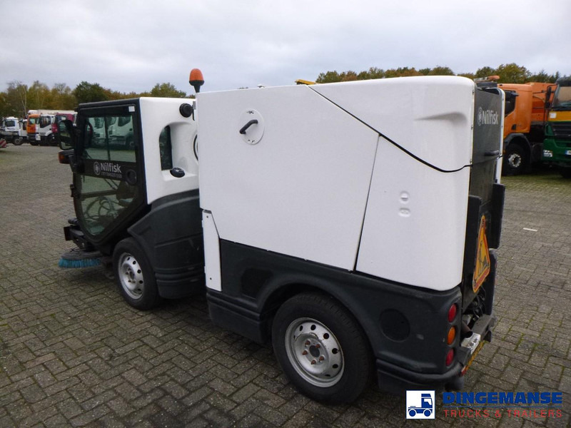 Nilfisk City Ranger CR 3500 Street sweeper - מטאטא כבישים: תמונה 3 Nilfisk City Ranger CR 3500 Street sweeper - מטאטא כבישים: תמונה 3