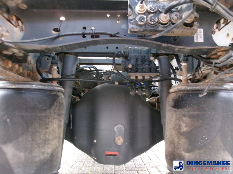 Renault Premium 270 dxi 4x2 fuel tank 13.6 m3 / 4 comp - משאית מכל: תמונה 5 Renault Premium 270 dxi 4x2 fuel tank 13.6 m3 / 4 comp - משאית מכל: תמונה 5
