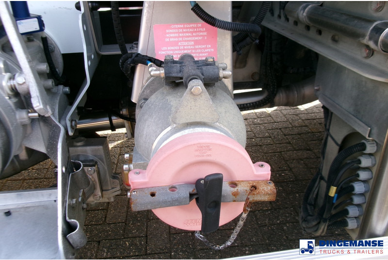 משאית מכל Renault Premium 300 4x2 fuel tank 14.2 m3 / 4 comp: תמונה 12