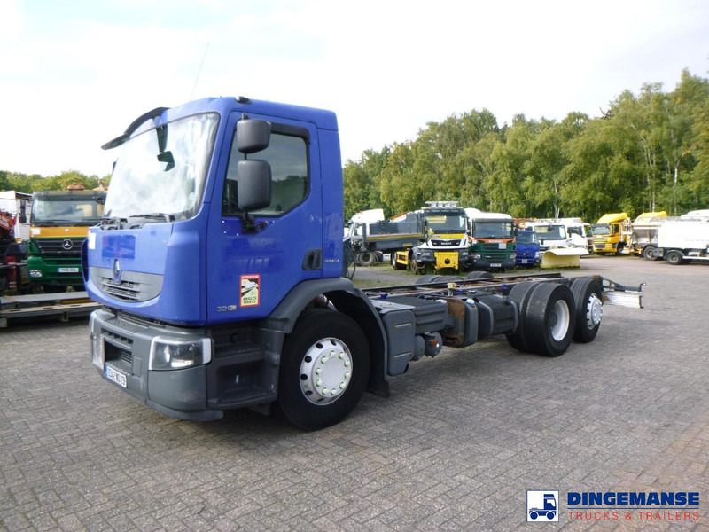 Renault Premium 320 dxi 6x2 chassis ADR - משאית עם שלדת תא: תמונה 1 Renault Premium 320 dxi 6x2 chassis ADR - משאית עם שלדת תא: תמונה 1