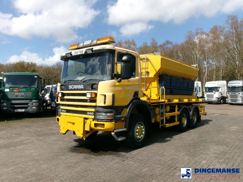 Scania P114-340 CB 6X6 RHD gritter / snow plough - מפלסת שלג: תמונה 1 Scania P114-340 CB 6X6 RHD gritter / snow plough - מפלסת שלג: תמונה 1