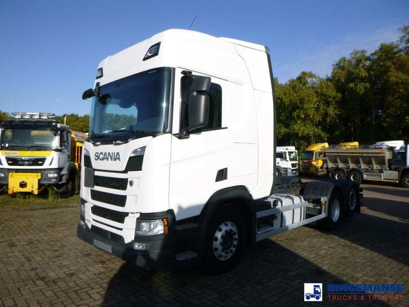 Scania R 500 B 6x2 chassis Euro 6 + ADR - משאית עם שלדת תא: תמונה 1 Scania R 500 B 6x2 chassis Euro 6 + ADR - משאית עם שלדת תא: תמונה 1
