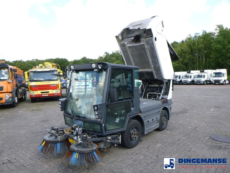 Schmidt Compact 200 street sweeper - מטאטא כבישים: תמונה 5 Schmidt Compact 200 street sweeper - מטאטא כבישים: תמונה 5