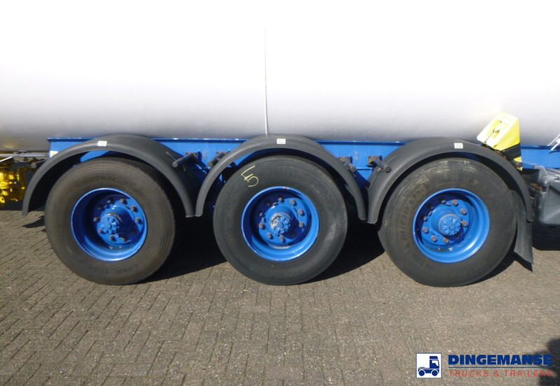 TYT Gas tank steel LPG 38.5 m3 / 1 comp - סמיטריילר מכל: תמונה 5 TYT Gas tank steel LPG 38.5 m3 / 1 comp - סמיטריילר מכל: תמונה 5