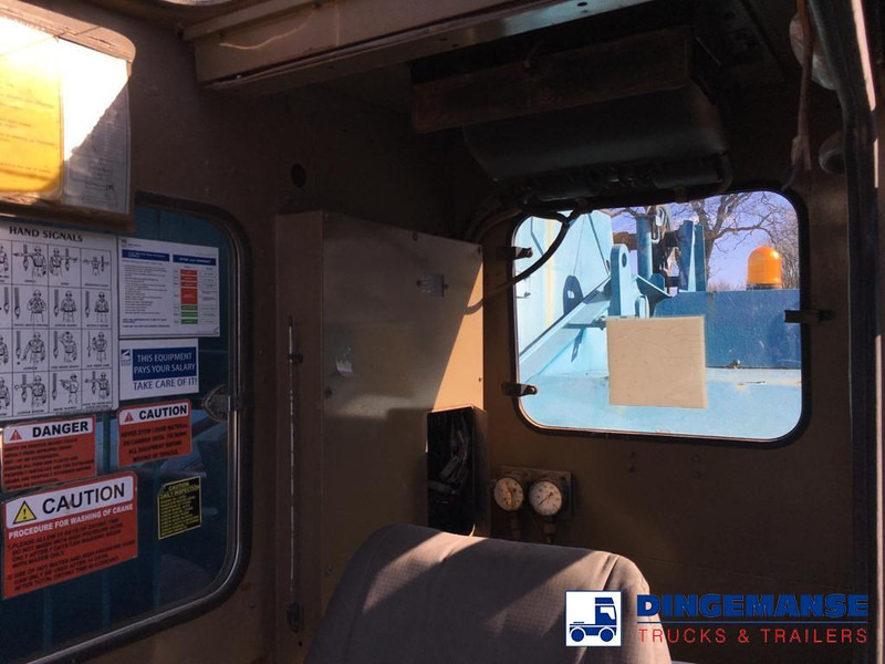 עגורן נייד Tadano-Faun TR300 EX 4x4x4 All-terrain crane: תמונה 16 עגורן נייד Tadano-Faun TR300 EX 4x4x4 All-terrain crane: תמונה 16