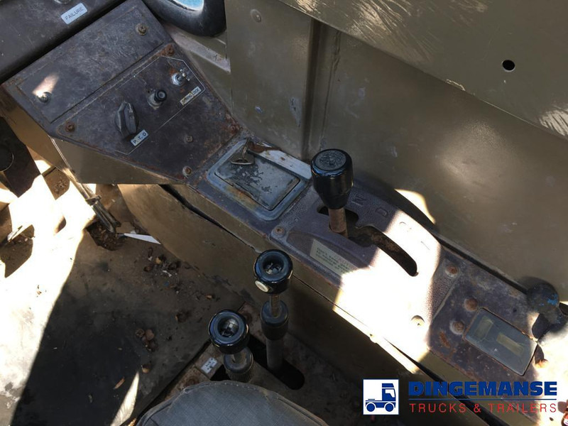 עגורן נייד Tadano-Faun TR300 EX 4x4x4 All-terrain crane: תמונה 13 עגורן נייד Tadano-Faun TR300 EX 4x4x4 All-terrain crane: תמונה 13