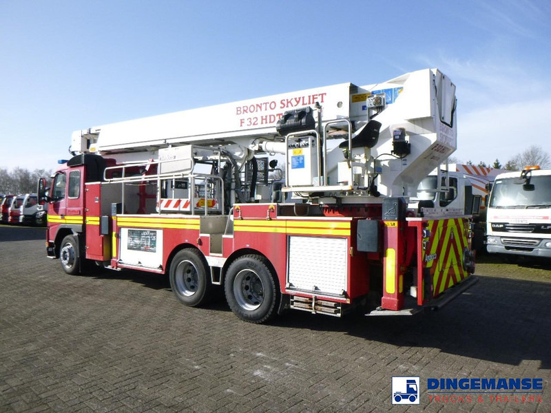 Volvo FM12 6x4 RHD Bronto Skylift F32HDT Angloco fire truck - משאית אש: תמונה 3 Volvo FM12 6x4 RHD Bronto Skylift F32HDT Angloco fire truck - משאית אש: תמונה 3