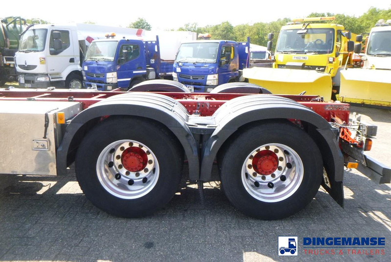 Volvo FM16 600 6x4 Euro 5 chassis + Retarder - משאית עם שלדת תא: תמונה 5 Volvo FM16 600 6x4 Euro 5 chassis + Retarder - משאית עם שלדת תא: תמונה 5