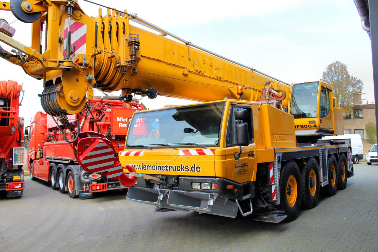 Faun Tadano FAUN ATF 90 G-4 8x6 Autokran + 20 tonnen - משאית מנוף: תמונה 4 Faun Tadano FAUN ATF 90 G-4 8x6 Autokran + 20 tonnen - משאית מנוף: תמונה 4