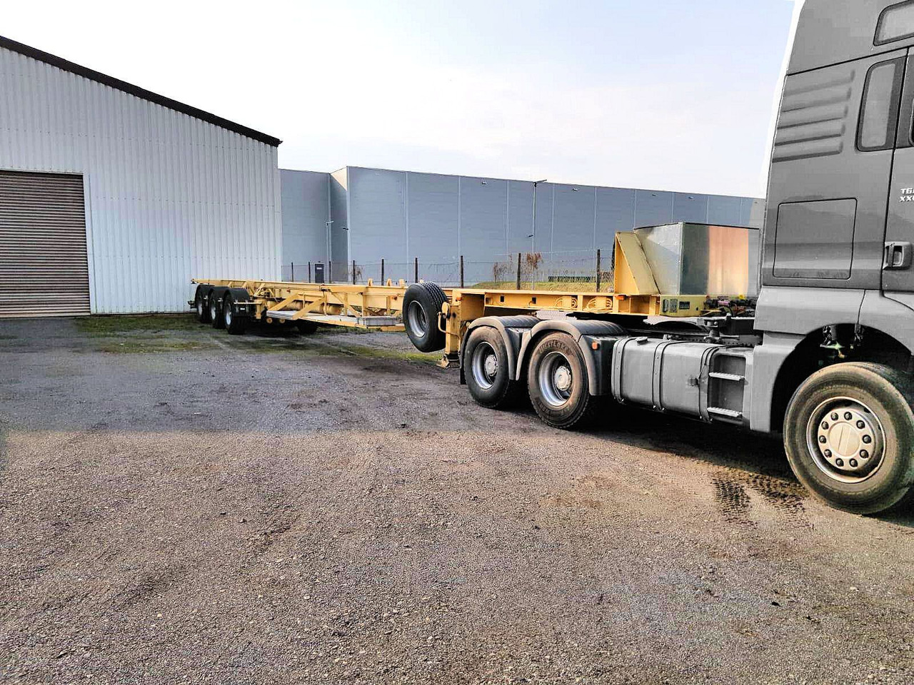 Goldhofer 3-Achs SPZ-DL3-38/80 Spezial 20,5meter + 3xLenk - סמיטריילר: תמונה 1 Goldhofer 3-Achs SPZ-DL3-38/80 Spezial 20,5meter + 3xLenk - סמיטריילר: תמונה 1