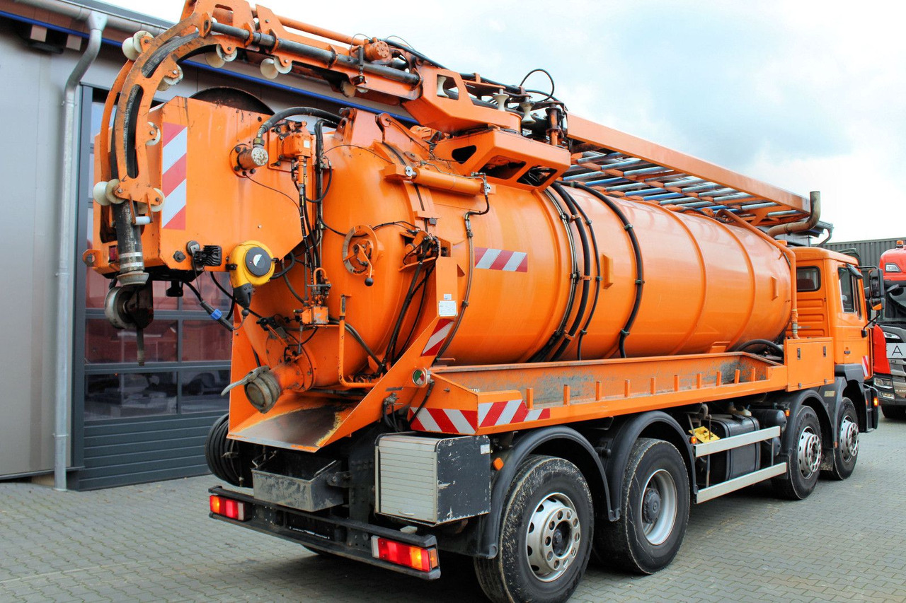 MAN FE 32.410 A 8x2 Assmann 17m³ Saug u.Druck INOX - משאית ואקום: תמונה 4 MAN FE 32.410 A 8x2 Assmann 17m³ Saug u.Druck INOX - משאית ואקום: תמונה 4