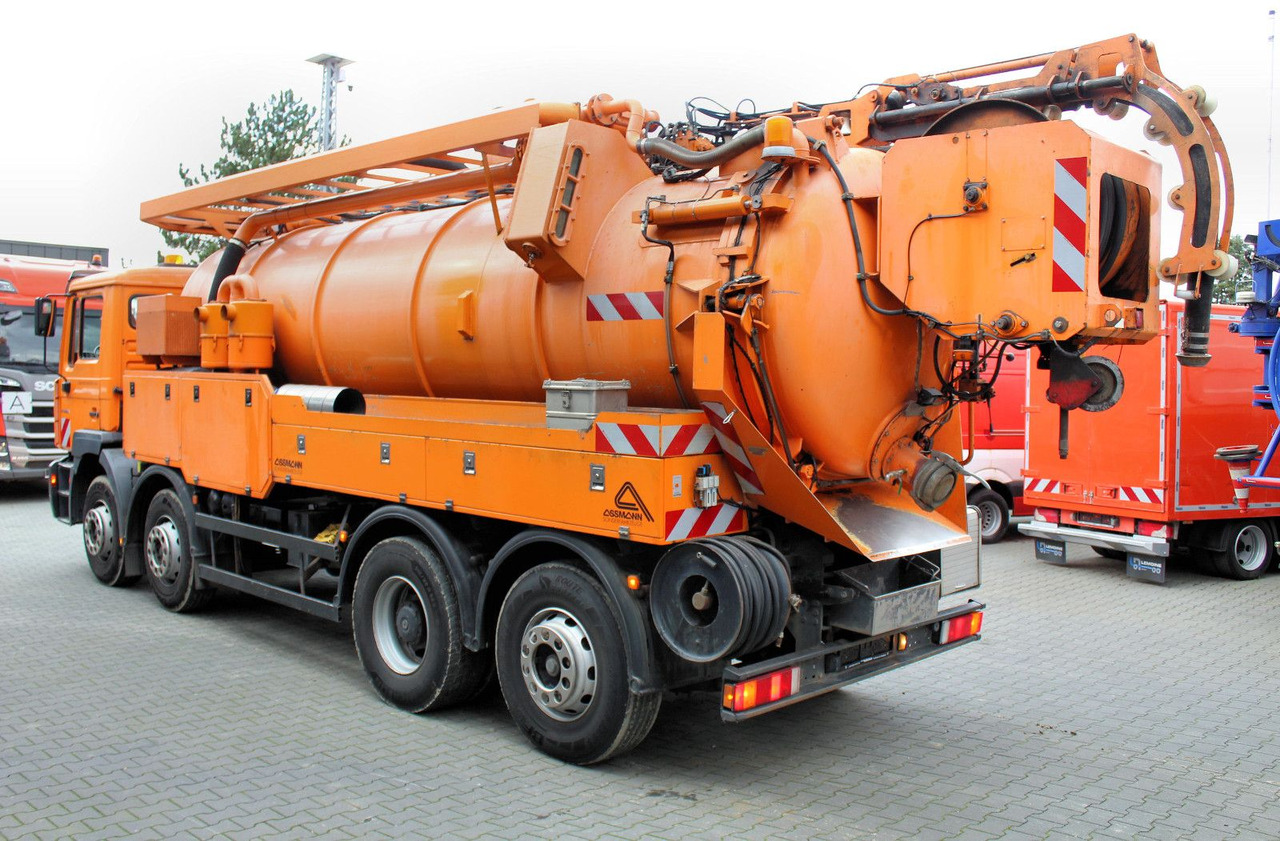 MAN FE 32.410 A 8x2 Assmann 17m³ Saug u.Druck INOX - משאית ואקום: תמונה 3 MAN FE 32.410 A 8x2 Assmann 17m³ Saug u.Druck INOX - משאית ואקום: תמונה 3