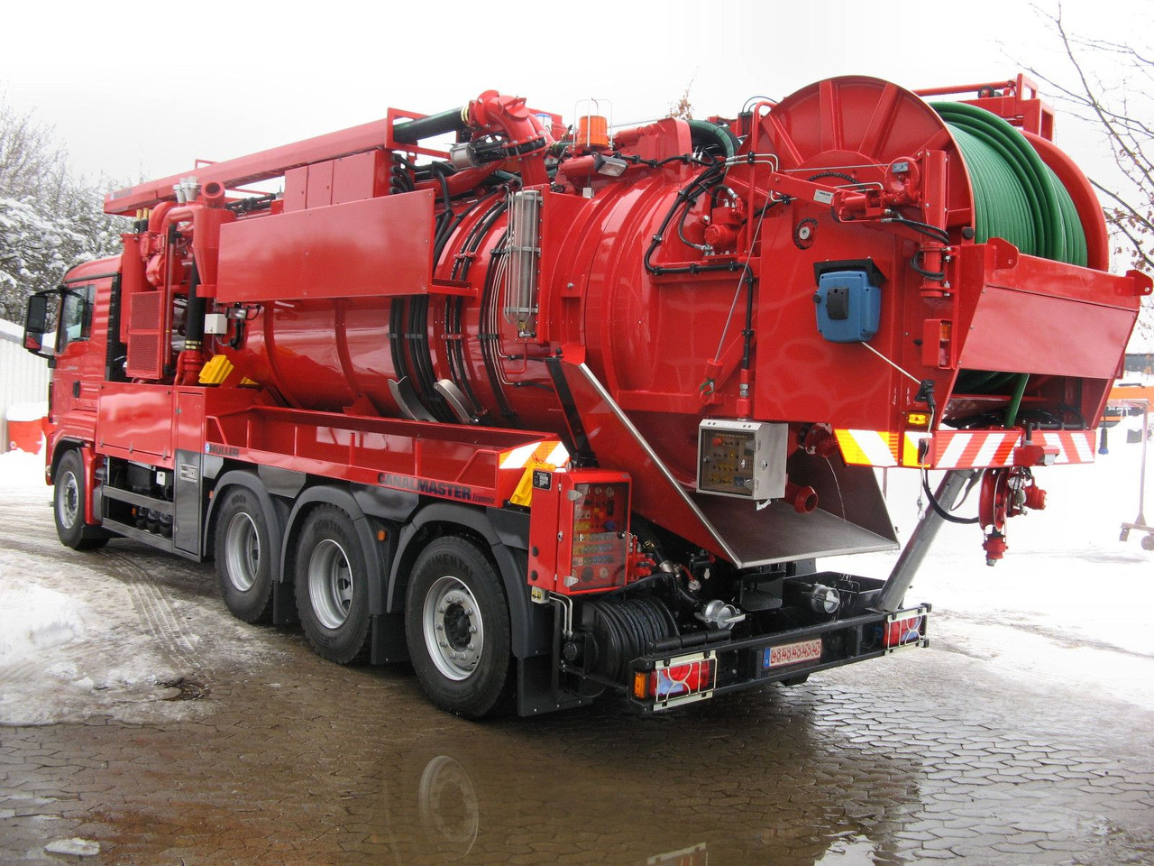 MAN TGS 35.540 8x4 Müller 16m³ WRG + 800 meter HD - משאית ואקום: תמונה 1 MAN TGS 35.540 8x4 Müller 16m³ WRG + 800 meter HD - משאית ואקום: תמונה 1