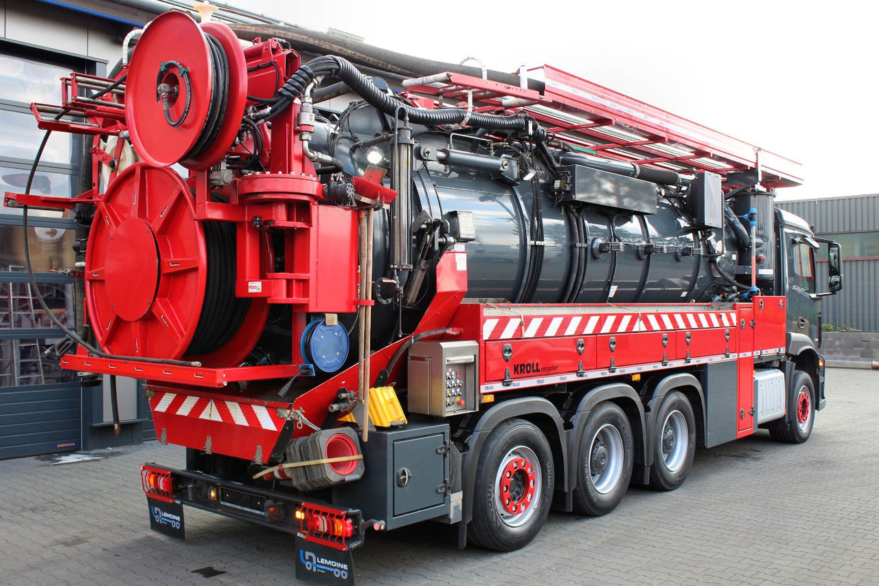 Mercedes-Benz AROCS 3246 8x4 Kroll 16m³ WRG Winterheizung -15C - משאית ואקום: תמונה 4 Mercedes-Benz AROCS 3246 8x4 Kroll 16m³ WRG Winterheizung -15C - משאית ואקום: תמונה 4