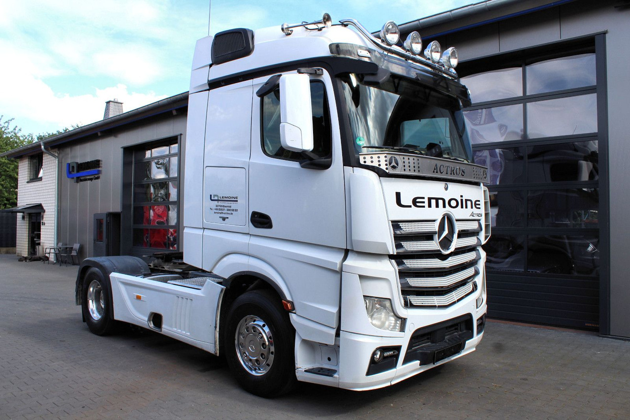 Mercedes-Benz Actros 1853 4x2 LS +Hydraulik + neuer AT-Motor - יחידת טרקטור: תמונה 2 Mercedes-Benz Actros 1853 4x2 LS +Hydraulik + neuer AT-Motor - יחידת טרקטור: תמונה 2
