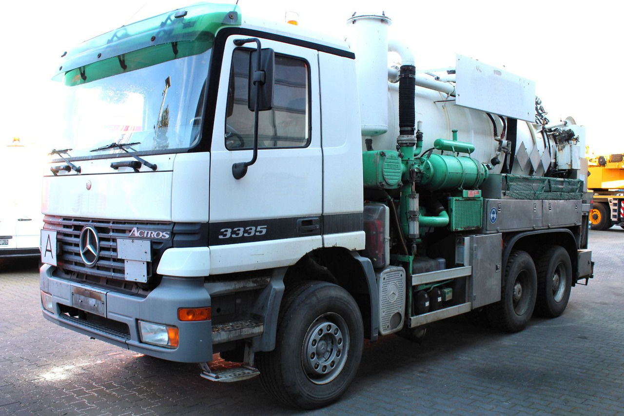 Mercedes-Benz Actros 3335 6x4 Kroll 13m³ HD-Kombi ADR/GGVS V2A - משאית ואקום: תמונה 4 Mercedes-Benz Actros 3335 6x4 Kroll 13m³ HD-Kombi ADR/GGVS V2A - משאית ואקום: תמונה 4