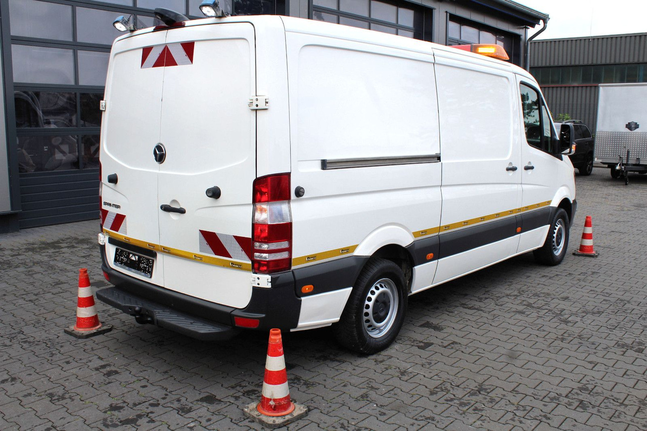Mercedes-Benz Sprinter 316 CDI + Leistikow 1m³ HD-Spüler 3,5t - משאית ואקום: תמונה 4 Mercedes-Benz Sprinter 316 CDI + Leistikow 1m³ HD-Spüler 3,5t - משאית ואקום: תמונה 4