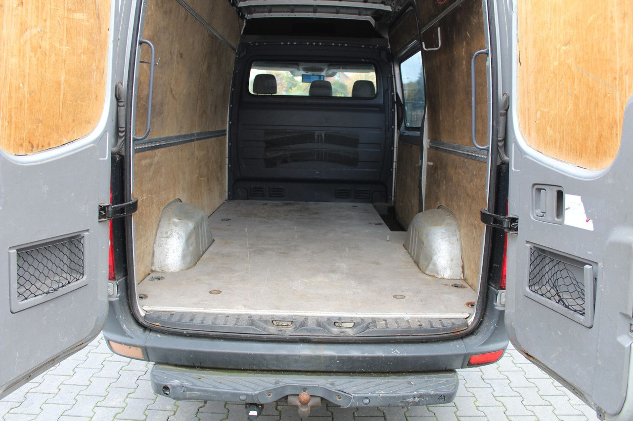 Volkswagen Crafter 2.5 TDI Kasten 3,5 t + AHK, Klima, - כלי רכב מסחרי עם לוח: תמונה 5 Volkswagen Crafter 2.5 TDI Kasten 3,5 t + AHK, Klima, - כלי רכב מסחרי עם לוח: תמונה 5