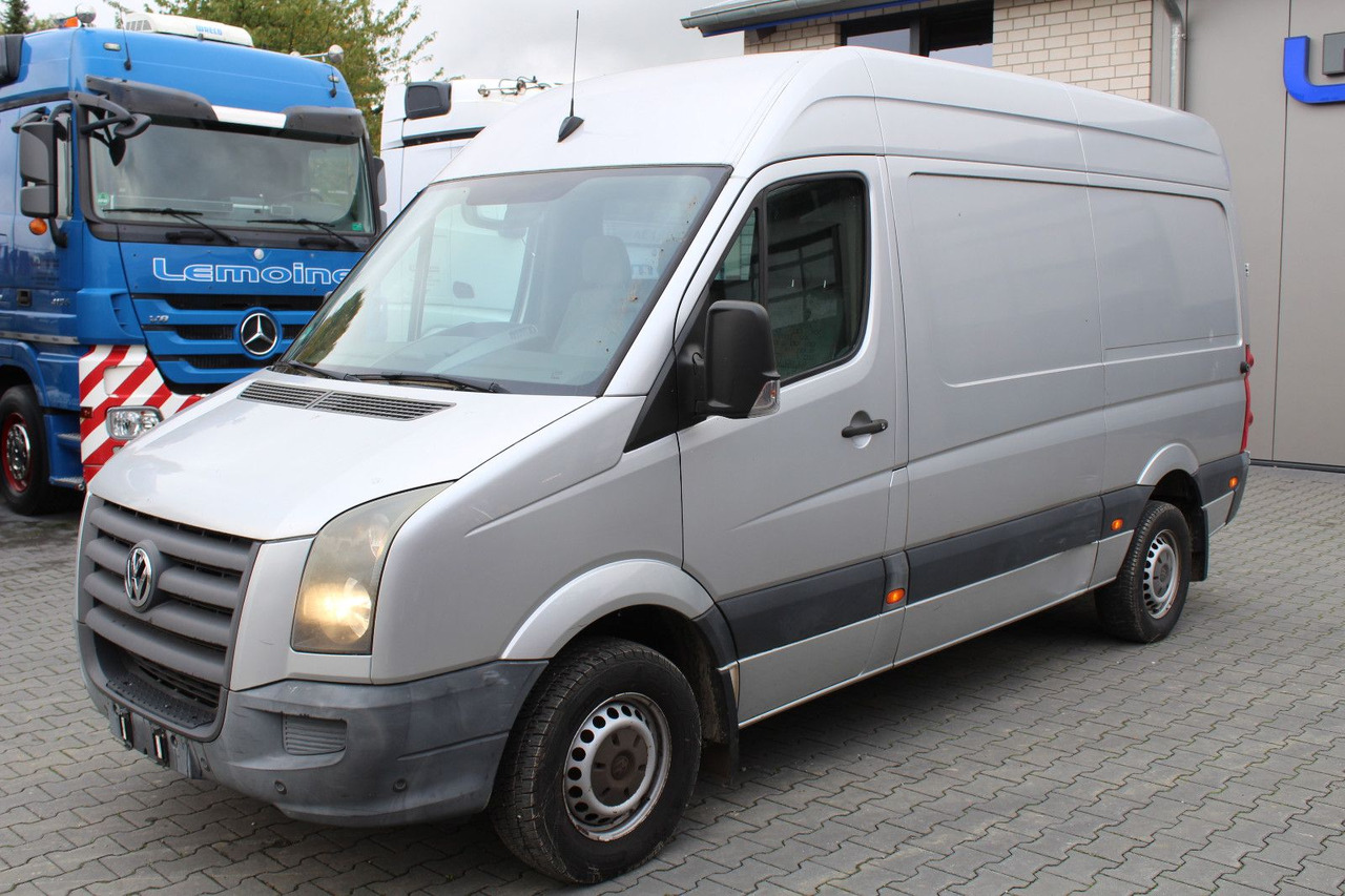 Volkswagen Crafter 2.5 TDI Kasten 3,5 t + AHK, Klima, - כלי רכב מסחרי עם לוח: תמונה 2 Volkswagen Crafter 2.5 TDI Kasten 3,5 t + AHK, Klima, - כלי רכב מסחרי עם לוח: תמונה 2