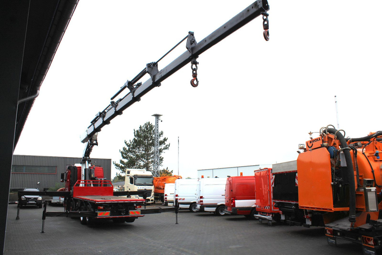 Volvo FM 480 8x2 Pritsche + FASSI F800XP Kran 6x - משאית צד נופל/ שטוחה, משאית מנוף: תמונה 4 Volvo FM 480 8x2 Pritsche + FASSI F800XP Kran 6x - משאית צד נופל/ שטוחה, משאית מנוף: תמונה 4