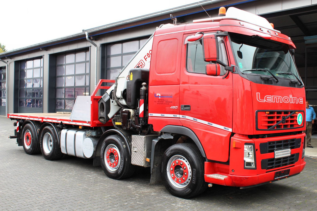 Volvo FM 480 8x2 Pritsche + FASSI F800XP Kran 6x - משאית צד נופל/ שטוחה, משאית מנוף: תמונה 1 Volvo FM 480 8x2 Pritsche + FASSI F800XP Kran 6x - משאית צד נופל/ שטוחה, משאית מנוף: תמונה 1