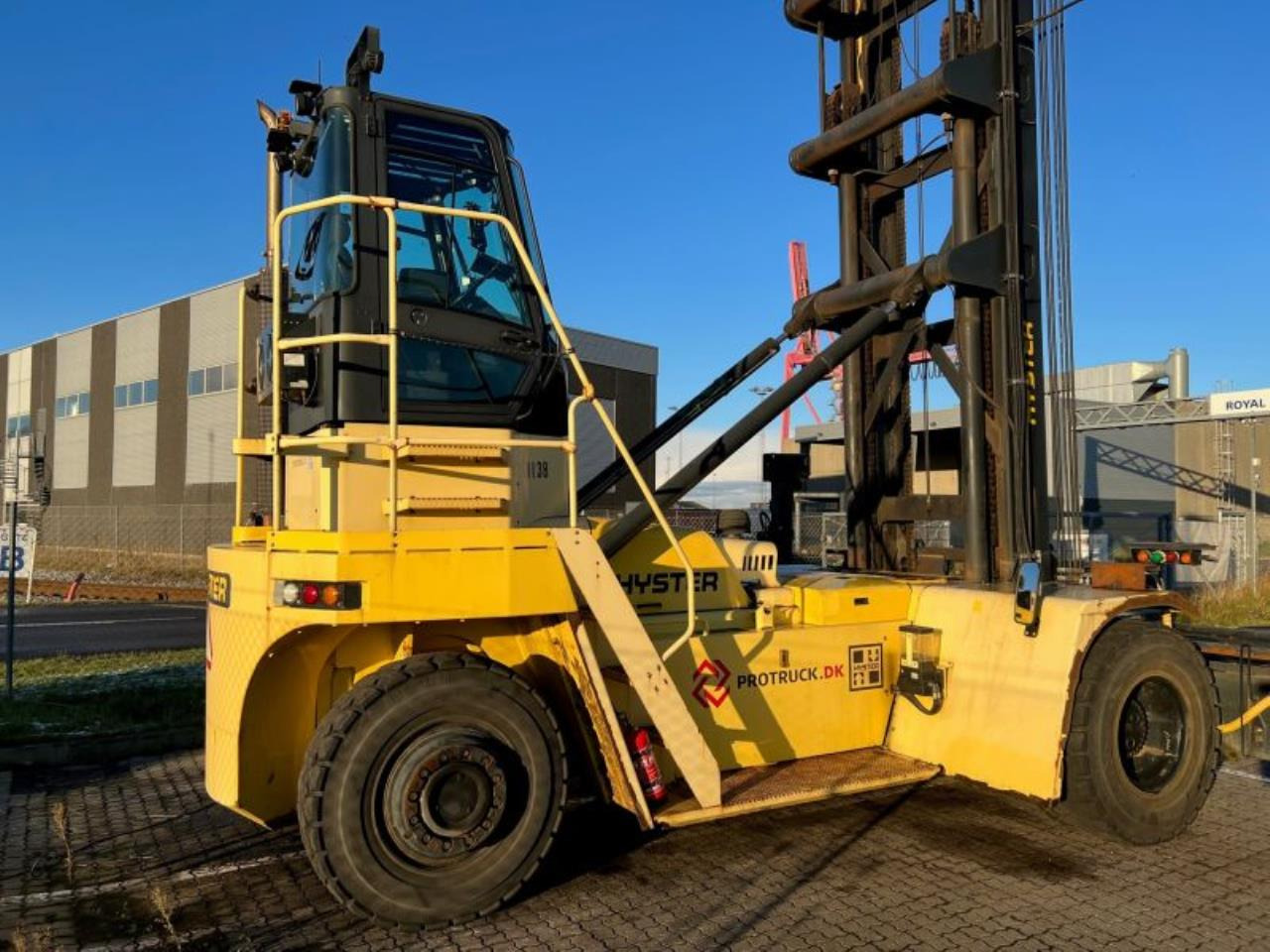 Hyster H16XM-12EC - מפעיל מכולות: תמונה 3 Hyster H16XM-12EC - מפעיל מכולות: תמונה 3