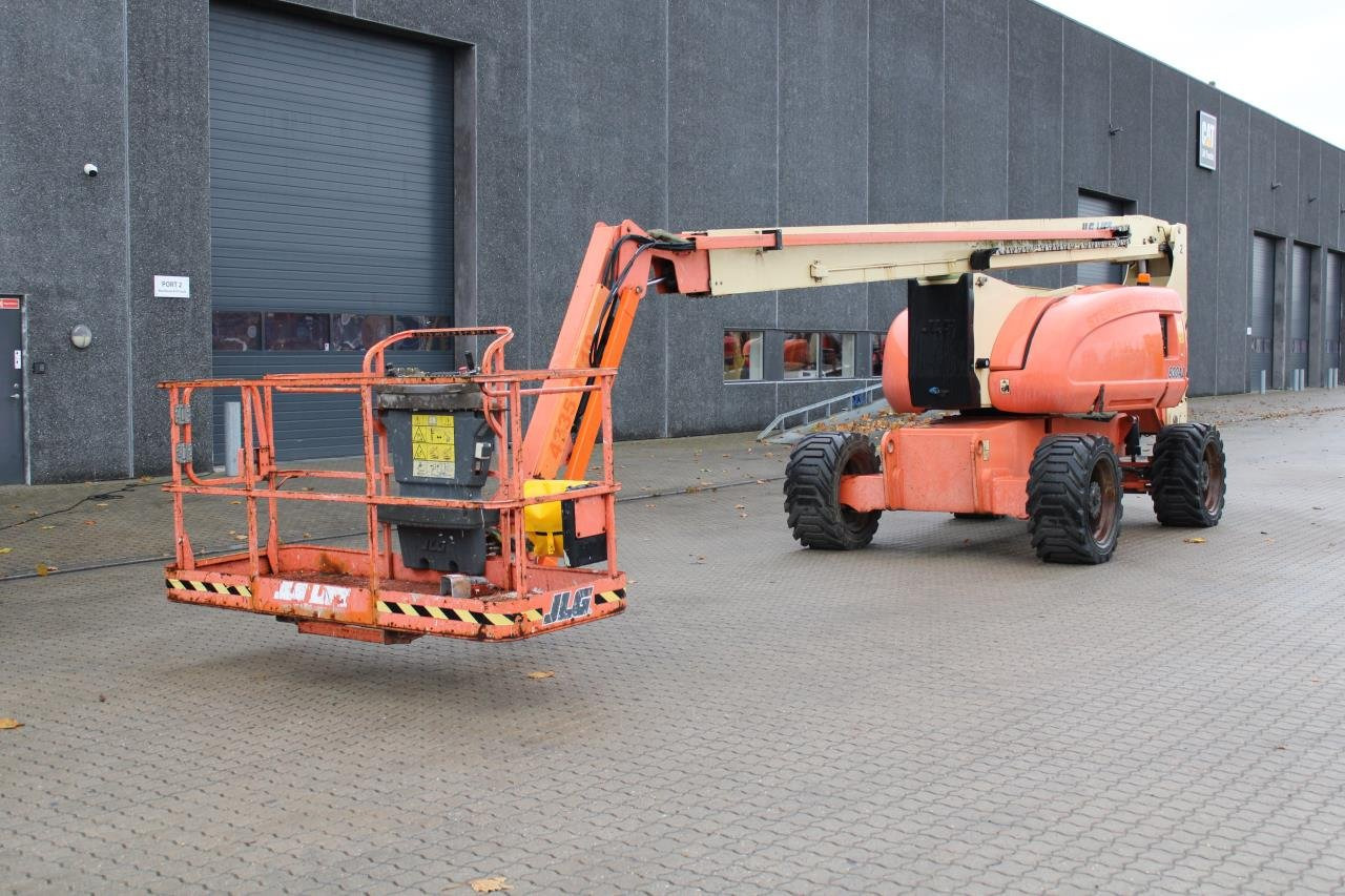JLG 800AJ - זרוע מרפקי: תמונה 3 JLG 800AJ - זרוע מרפקי: תמונה 3