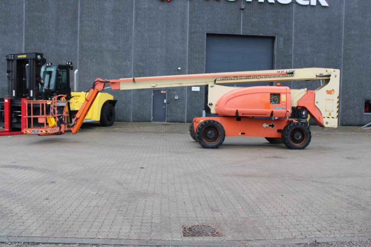 JLG 800AJ - זרוע מרפקי: תמונה 1 JLG 800AJ - זרוע מרפקי: תמונה 1
