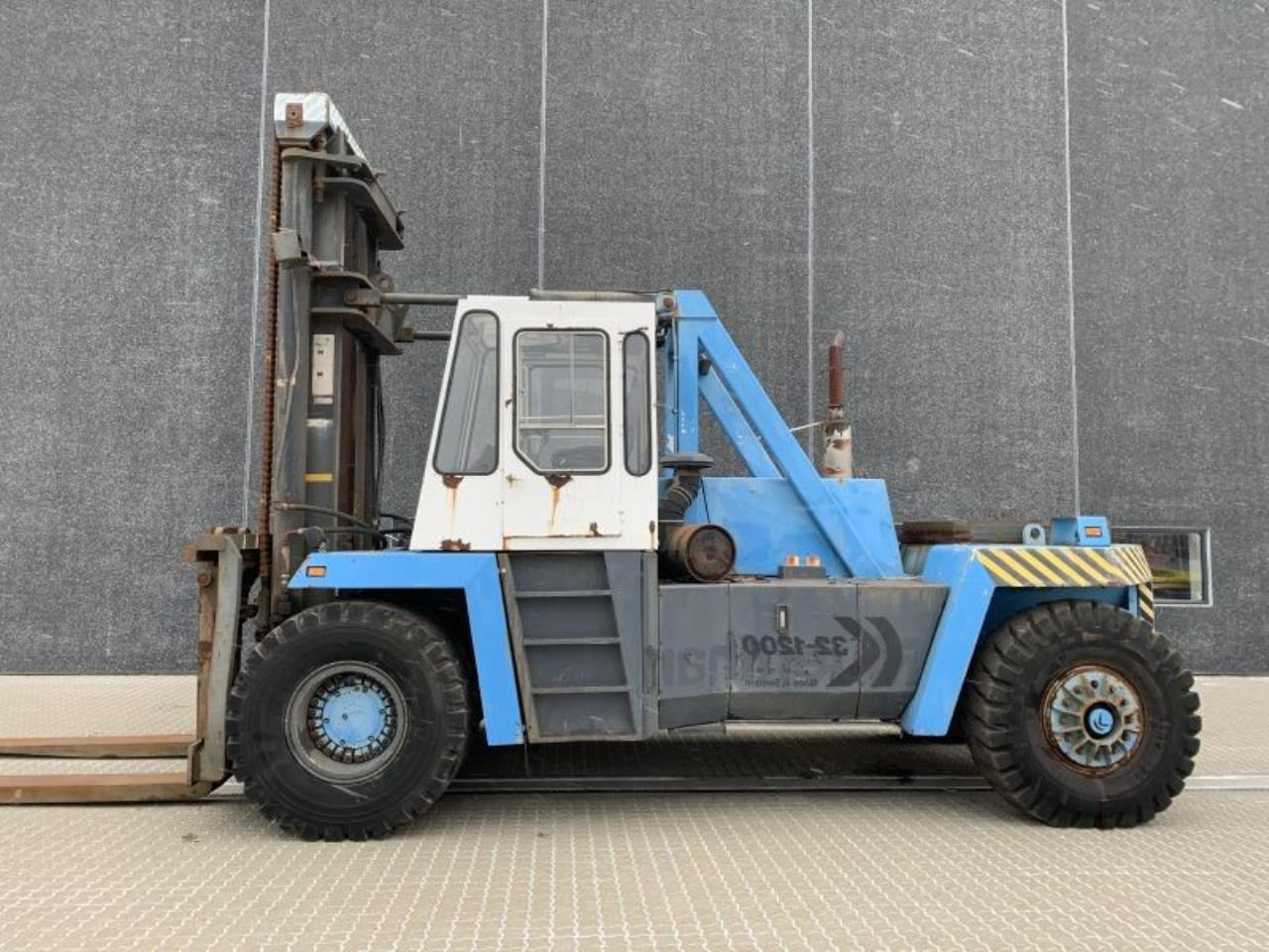 Kalmar DCB32-1200 - מלגזת סולר: תמונה 1 Kalmar DCB32-1200 - מלגזת סולר: תמונה 1
