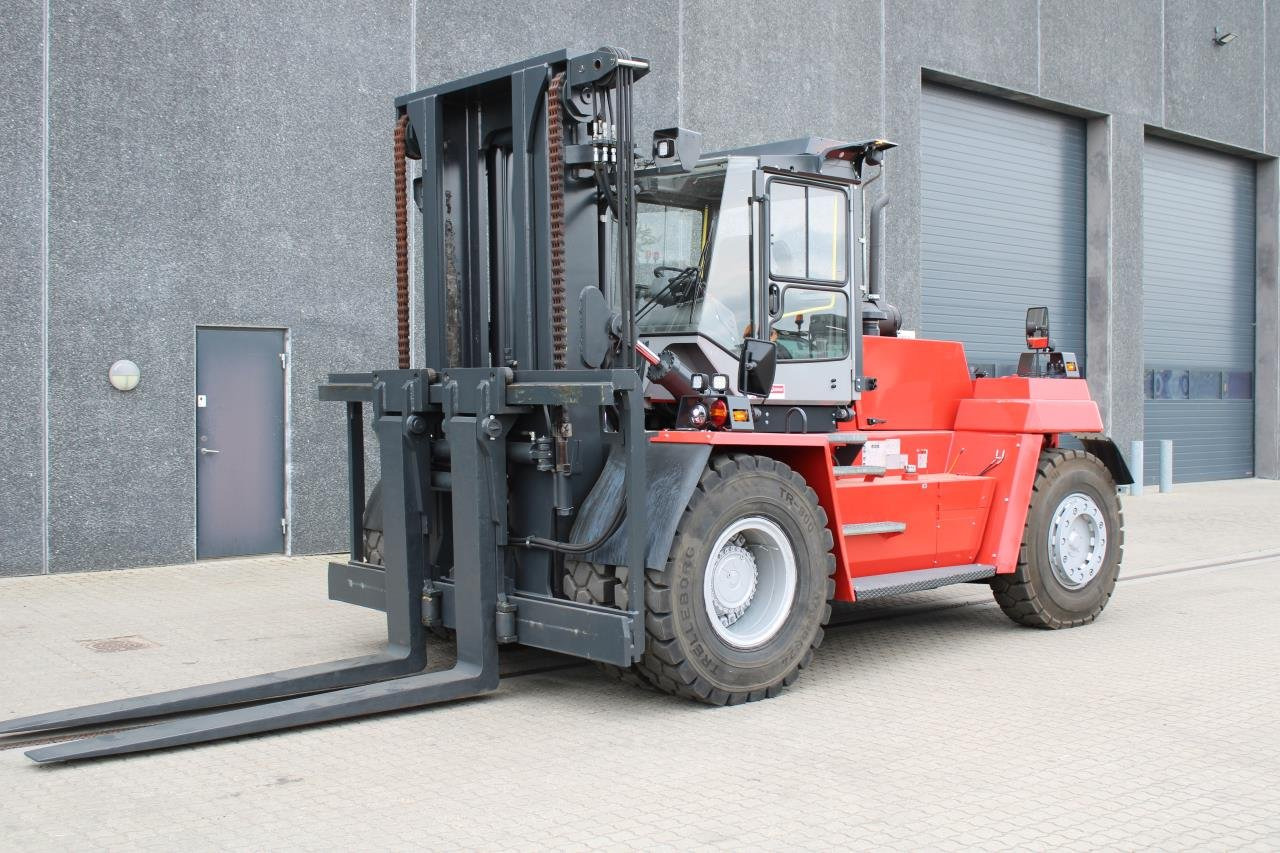 Kalmar DCD200-12LB - מלגזת סולר: תמונה 2 Kalmar DCD200-12LB - מלגזת סולר: תמונה 2