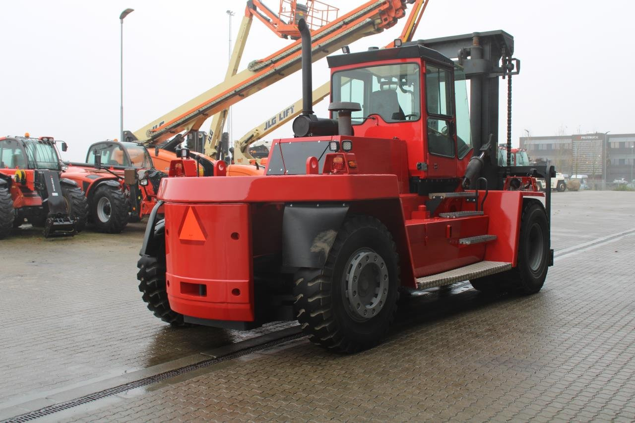 Kalmar DCD200-12LB - מלגזת סולר: תמונה 3 Kalmar DCD200-12LB - מלגזת סולר: תמונה 3