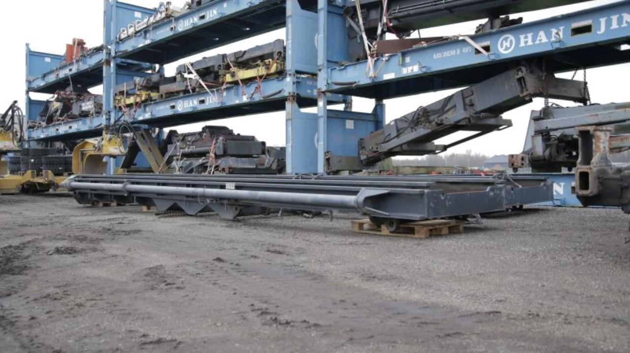 Kalmar DCF90-45ES - מפעיל מכולות: תמונה 5 Kalmar DCF90-45ES - מפעיל מכולות: תמונה 5