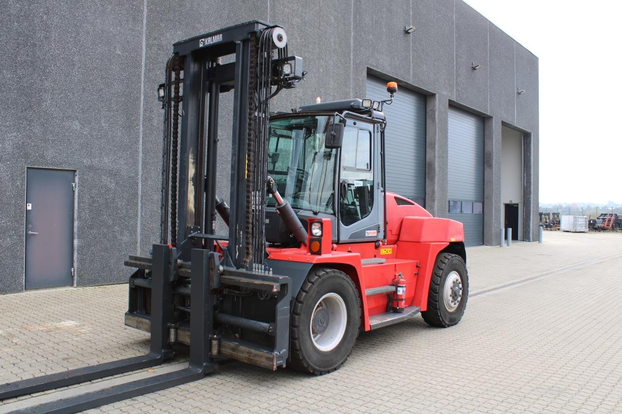 Kalmar DCG100-6 - מלגזת סולר: תמונה 2 Kalmar DCG100-6 - מלגזת סולר: תמונה 2