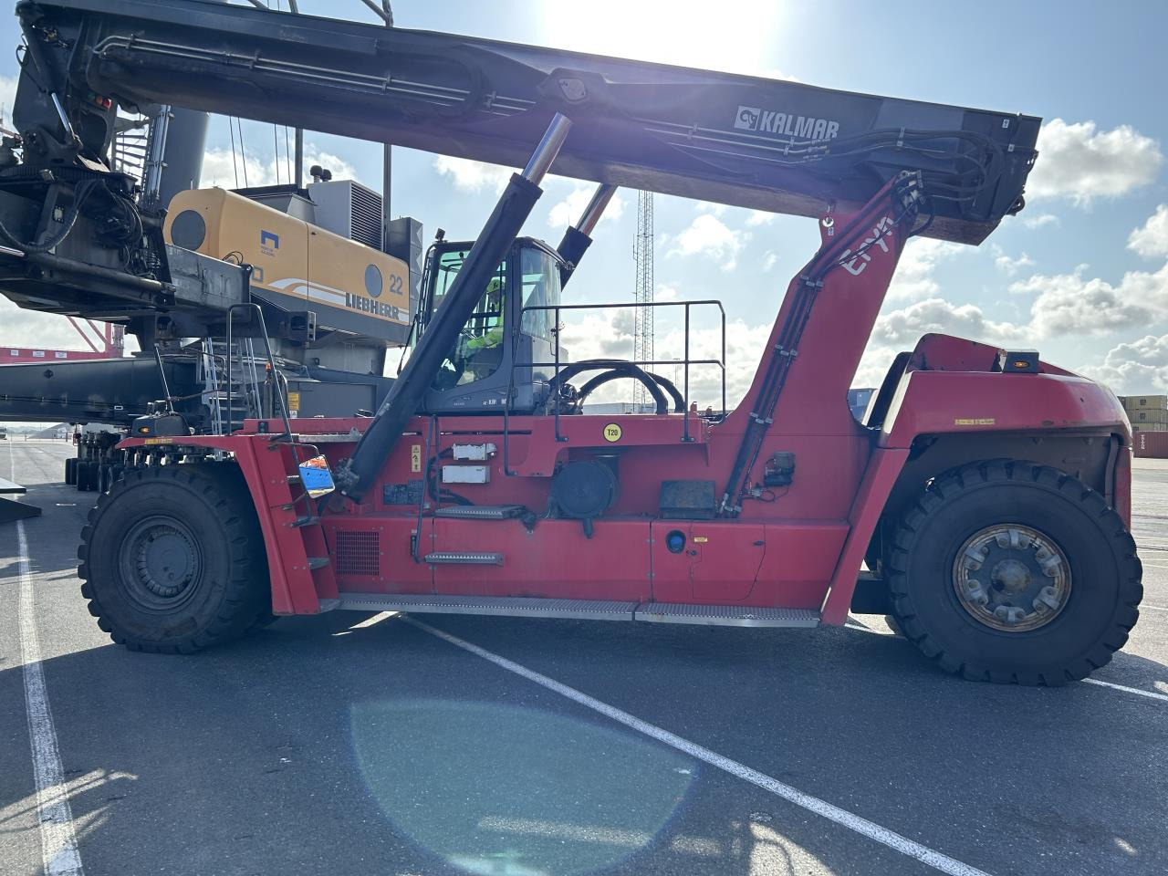 Kalmar DRG450-65S5 - מערים הגעה: תמונה 1 Kalmar DRG450-65S5 - מערים הגעה: תמונה 1