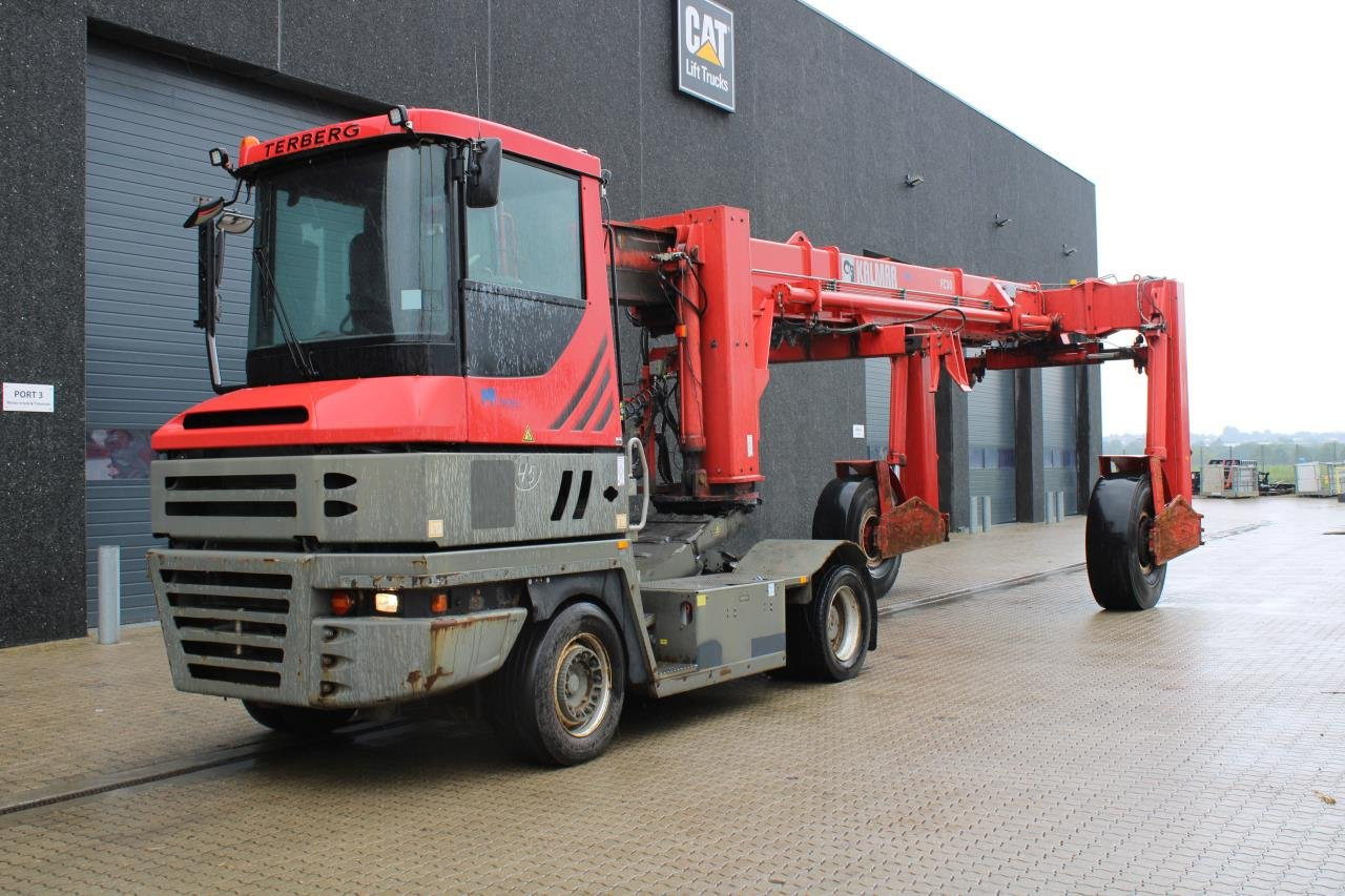 Kalmar FC50 20-40” - מפעיל מכולות: תמונה 2 Kalmar FC50 20-40” - מפעיל מכולות: תמונה 2