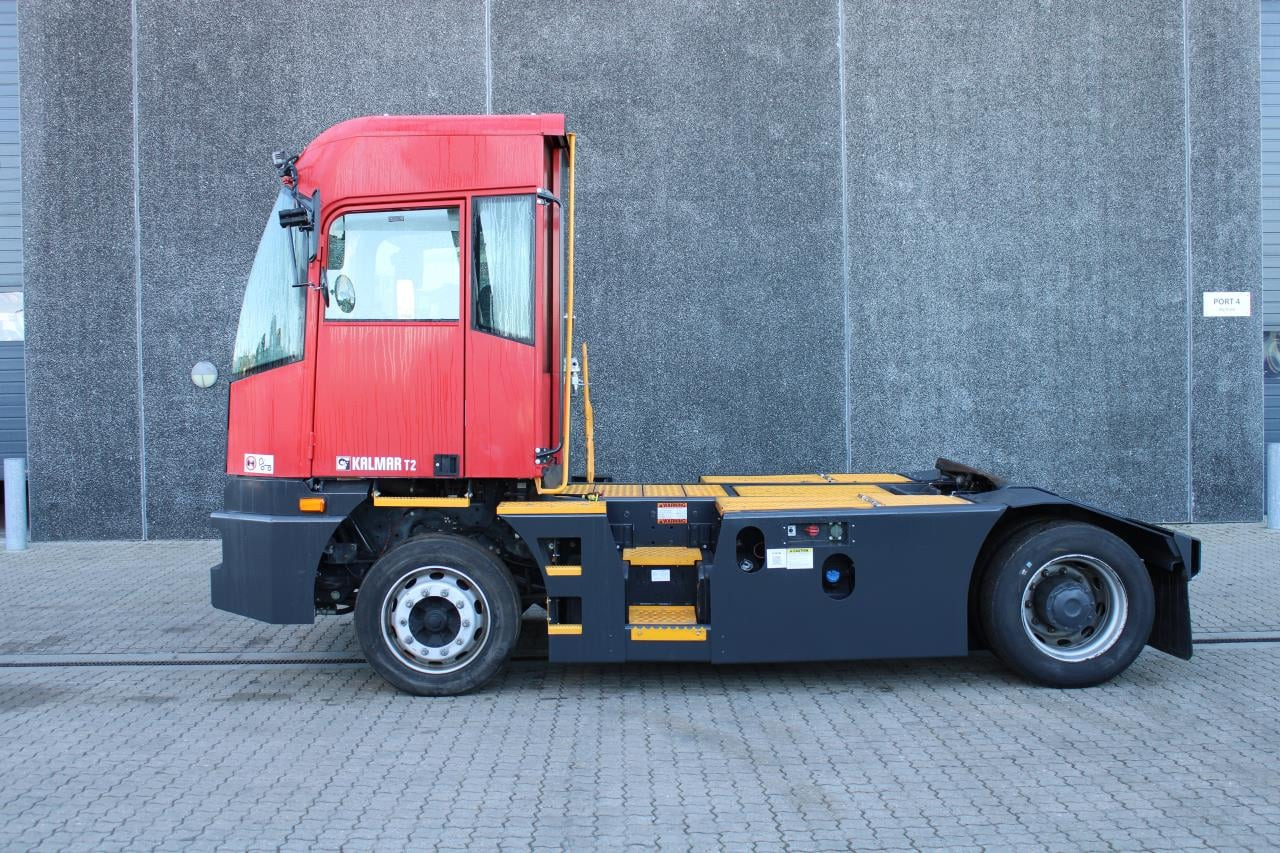 Kalmar T2I 4X2 - טרקטור מסוף: תמונה 1 Kalmar T2I 4X2 - טרקטור מסוף: תמונה 1