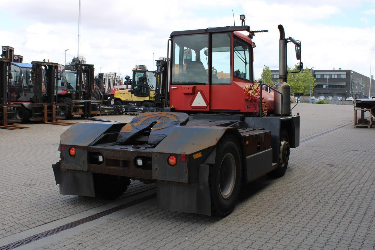 Kalmar TT618I - טרקטור מסוף: תמונה 3 Kalmar TT618I - טרקטור מסוף: תמונה 3