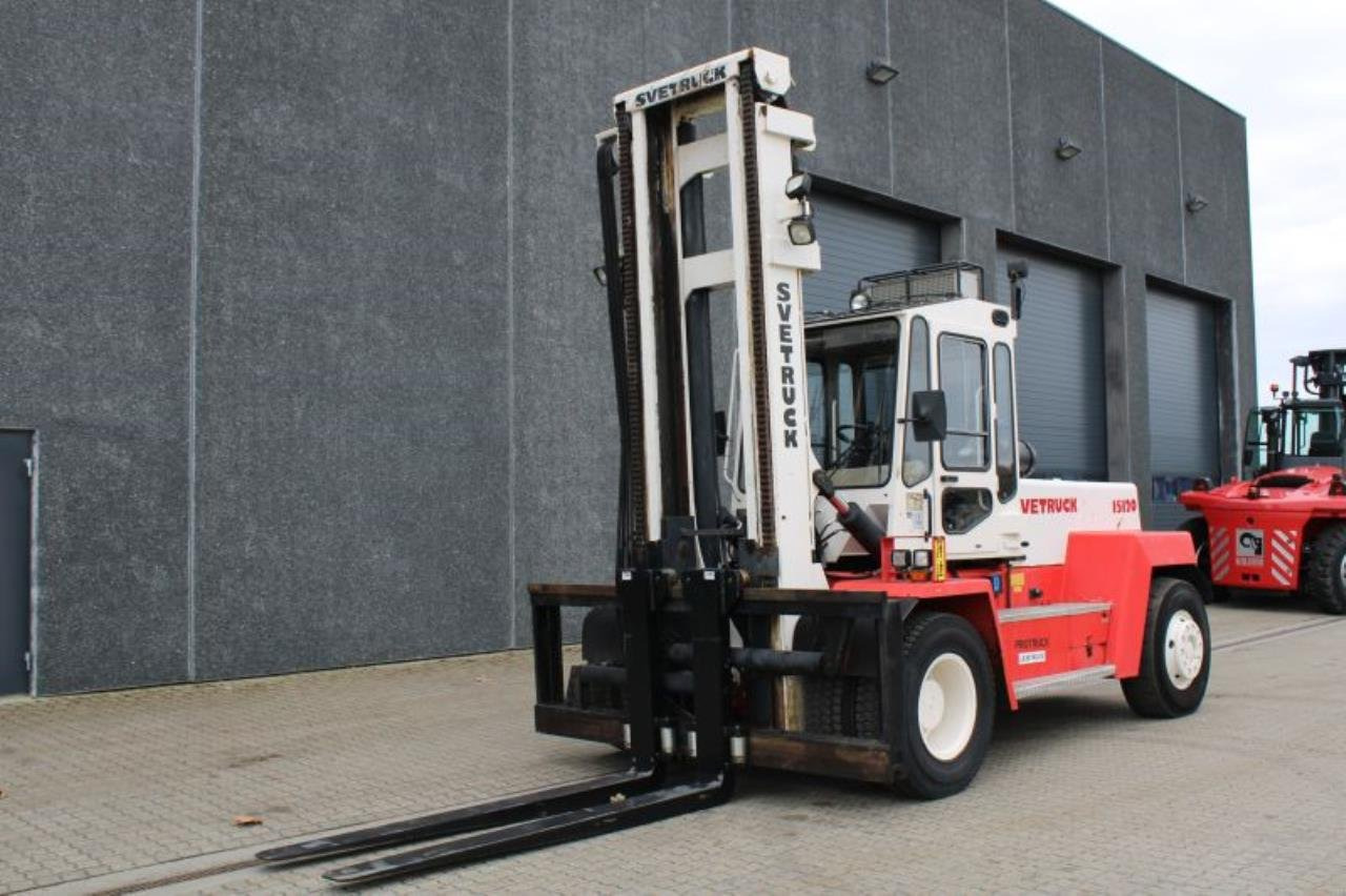 SveTruck 15120-35 - מלגזת סולר: תמונה 2 SveTruck 15120-35 - מלגזת סולר: תמונה 2