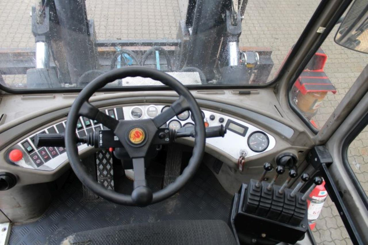 SveTruck 15120-35 - מלגזת סולר: תמונה 4 SveTruck 15120-35 - מלגזת סולר: תמונה 4