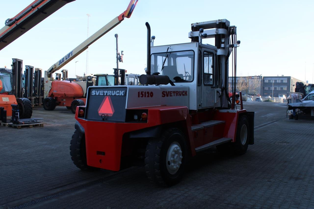 SveTruck 15120-35 - מלגזת סולר: תמונה 3 SveTruck 15120-35 - מלגזת סולר: תמונה 3