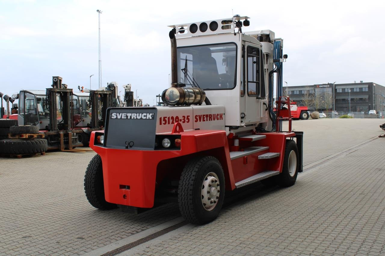 SveTruck 15120-35 - מלגזת סולר: תמונה 3 SveTruck 15120-35 - מלגזת סולר: תמונה 3