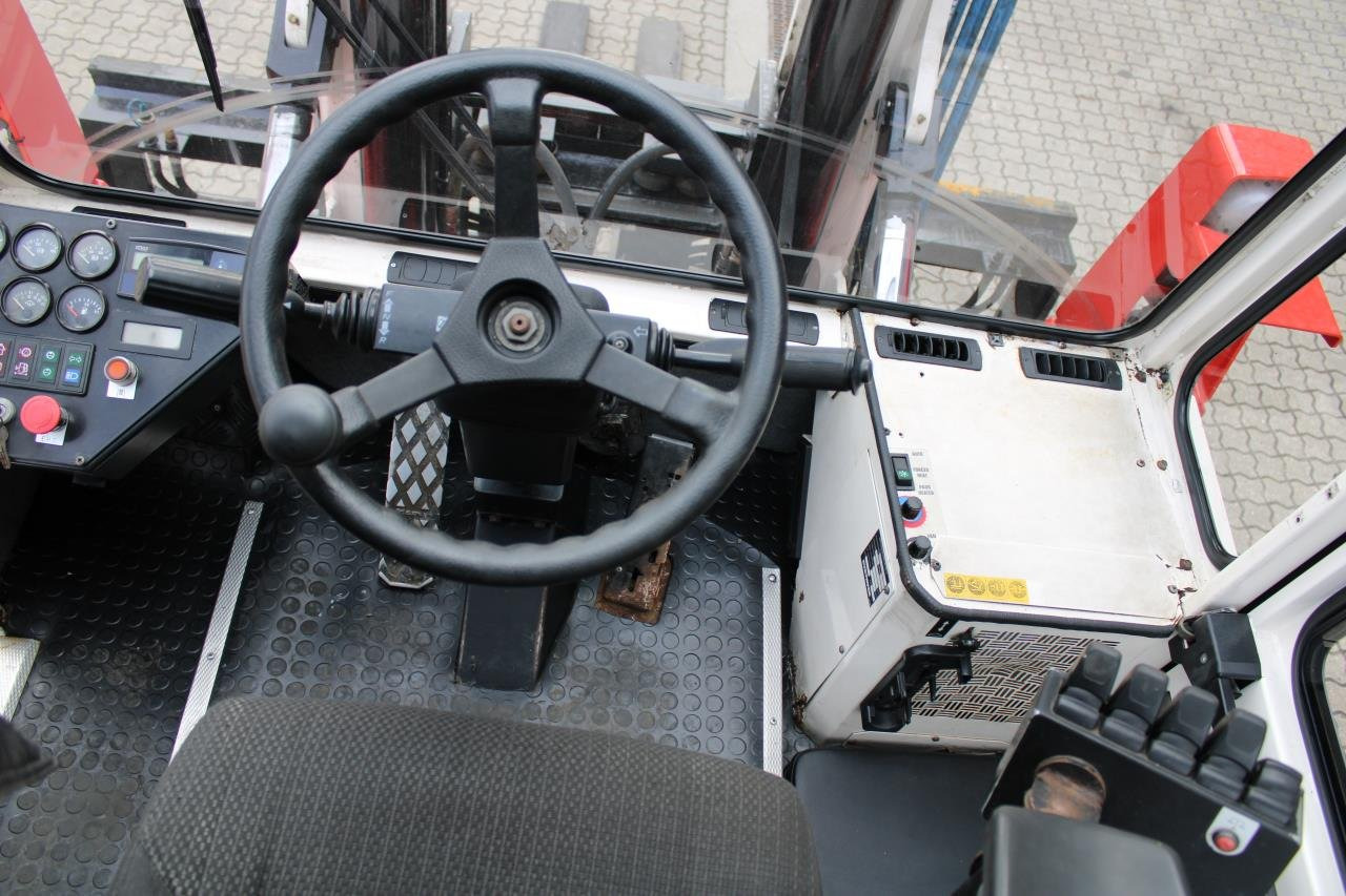 SveTruck 15120-35 - מלגזת סולר: תמונה 4 SveTruck 15120-35 - מלגזת סולר: תמונה 4