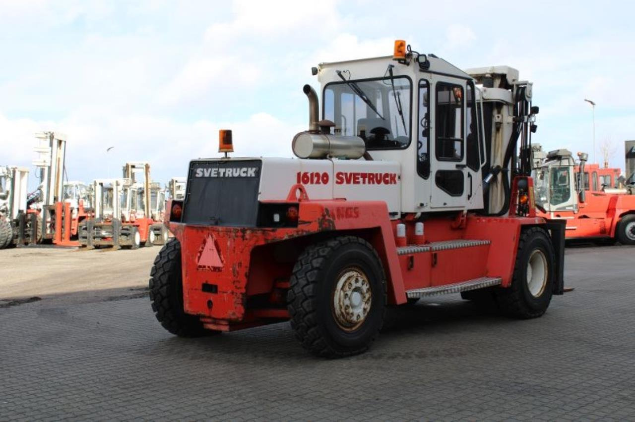 SveTruck 16120-38 - מלגזת סולר: תמונה 3 SveTruck 16120-38 - מלגזת סולר: תמונה 3