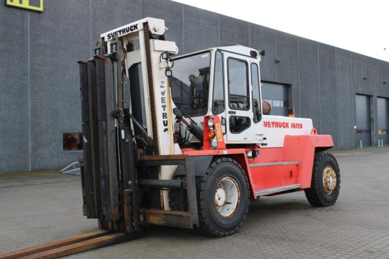 SveTruck 16120-38 - מלגזת סולר: תמונה 2 SveTruck 16120-38 - מלגזת סולר: תמונה 2