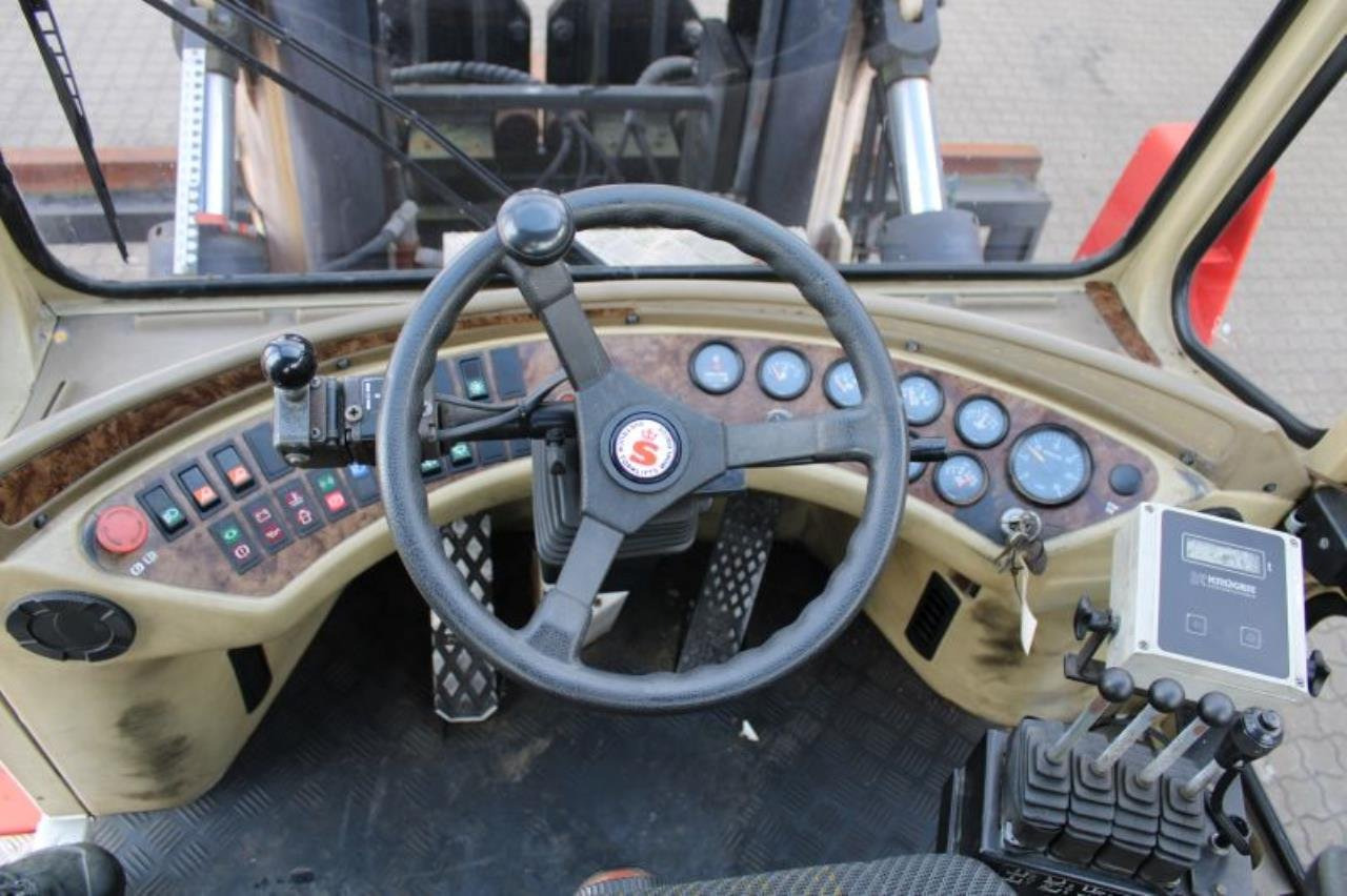 SveTruck 16120-38 - מלגזת סולר: תמונה 4 SveTruck 16120-38 - מלגזת סולר: תמונה 4