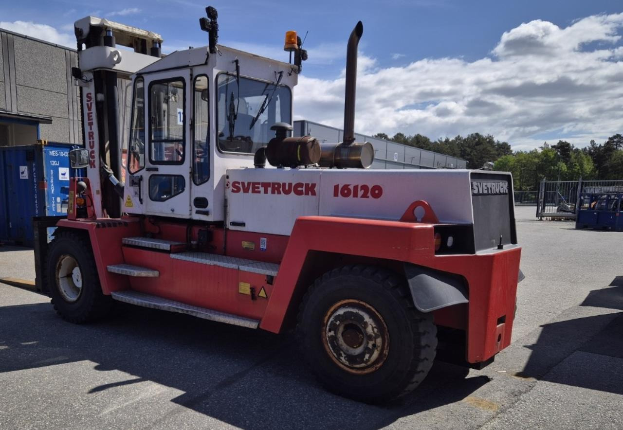SveTruck 16120 - מלגזת סולר: תמונה 2 SveTruck 16120 - מלגזת סולר: תמונה 2